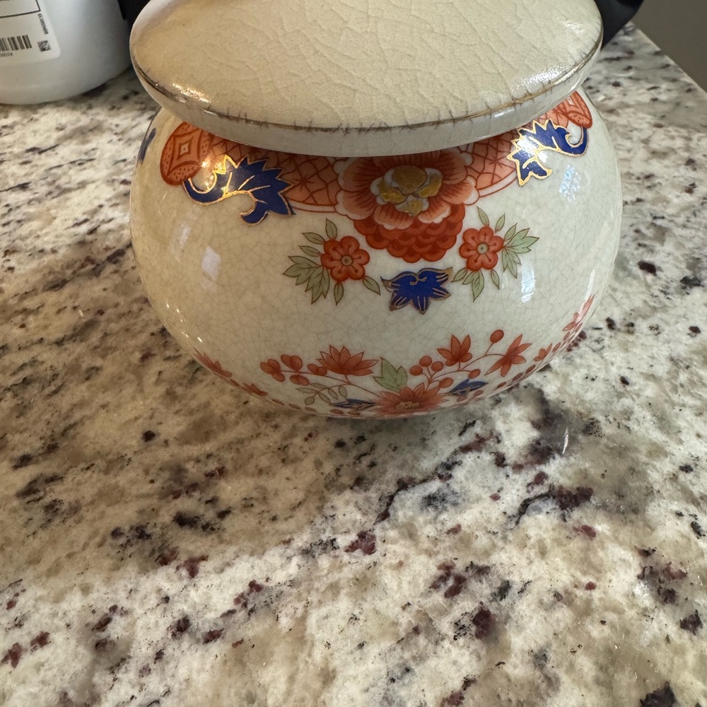 Andrea By Sadek Cream Crackle Glaze Ceramic Base